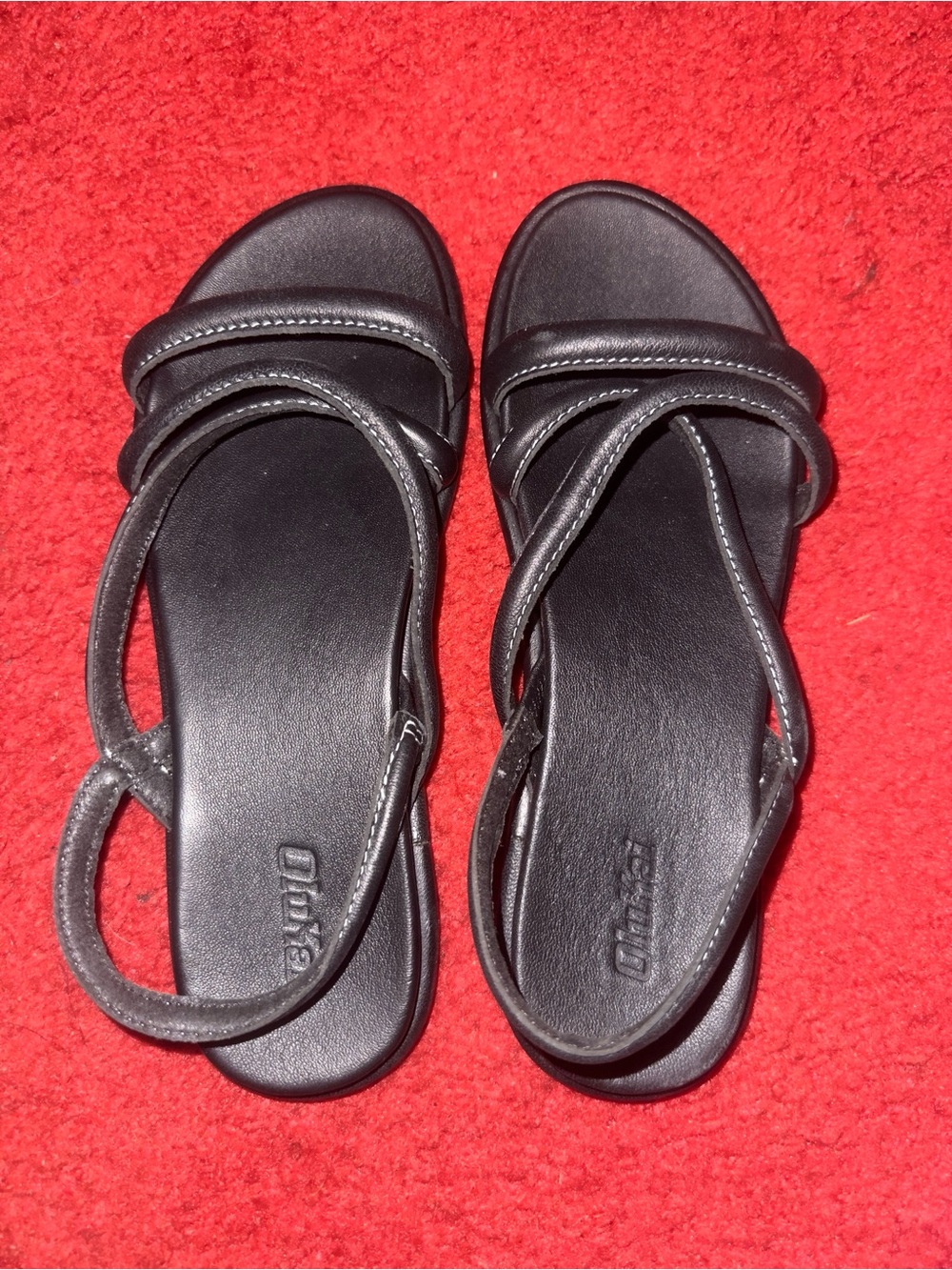 OluKai Women's Black Strappy Slide Sandals